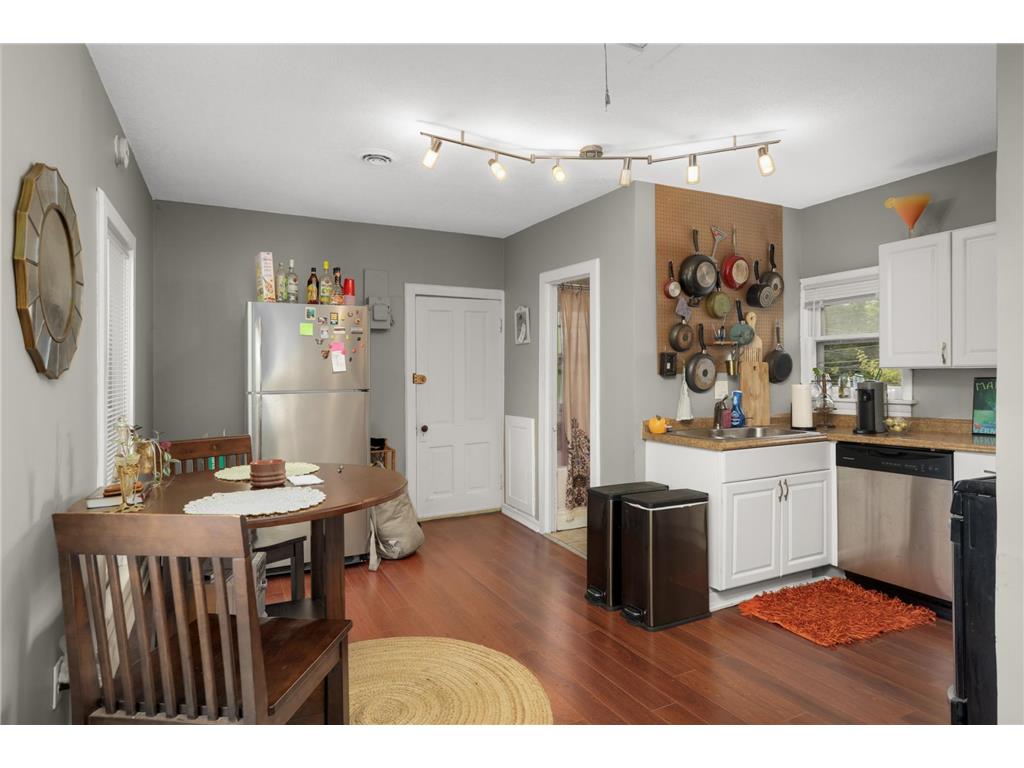 922 NE 18 1/2 Avenue NE Minneapolis MN 55418 7090222 image20