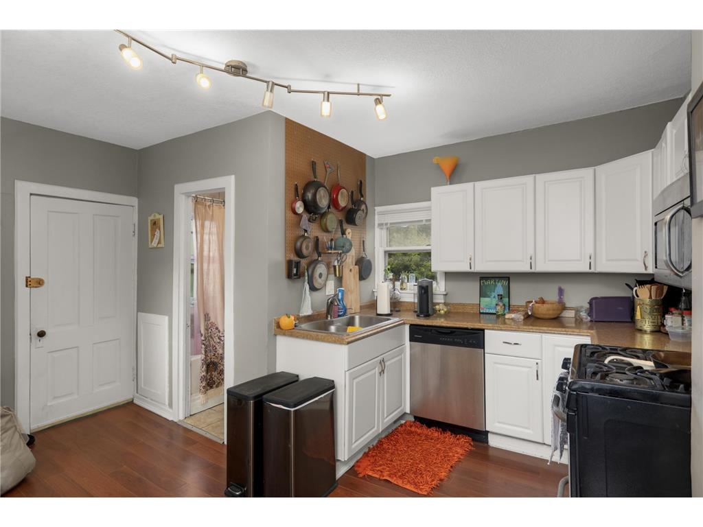 922 NE 18 1/2 Avenue NE Minneapolis MN 55418 7090222 image21