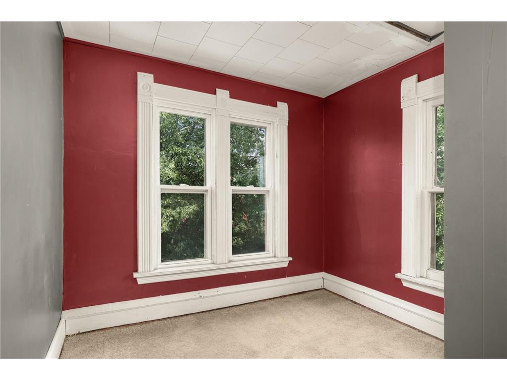 922 NE 18 1/2 Avenue NE Minneapolis MN 55418 7090222 image29