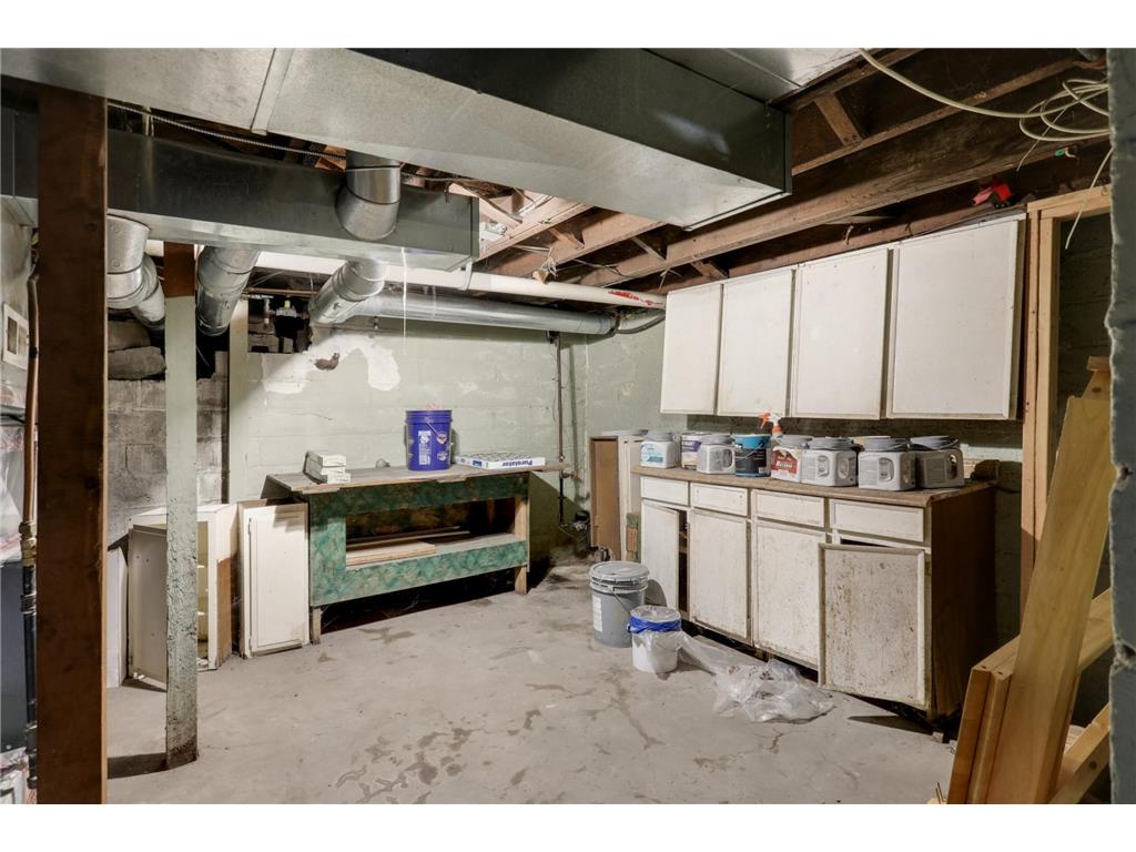 922 NE 18 1/2 Avenue NE Minneapolis MN 55418 7090222 image31