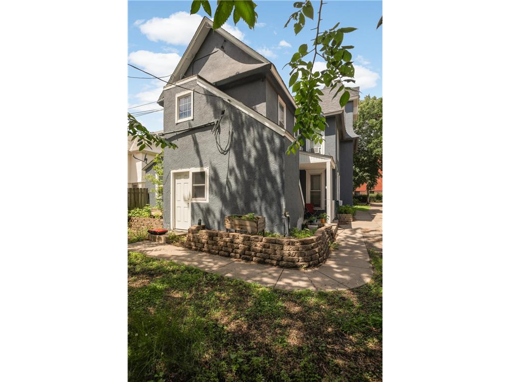 922 NE 18 1/2 Avenue NE Minneapolis MN 55418 7090222 image32
