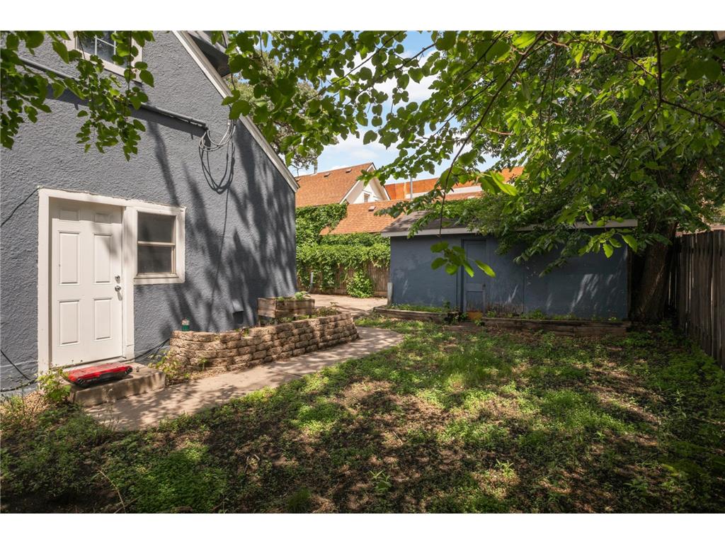 922 NE 18 1/2 Avenue NE Minneapolis MN 55418 7090222 image33