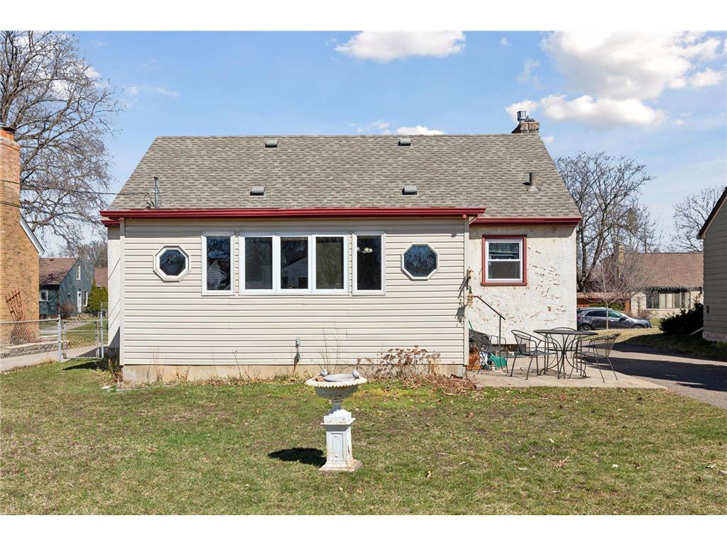 922 Nebraska Avenue W, Saint Paul, MN, 55117 MLS 6497050 Edina Realty