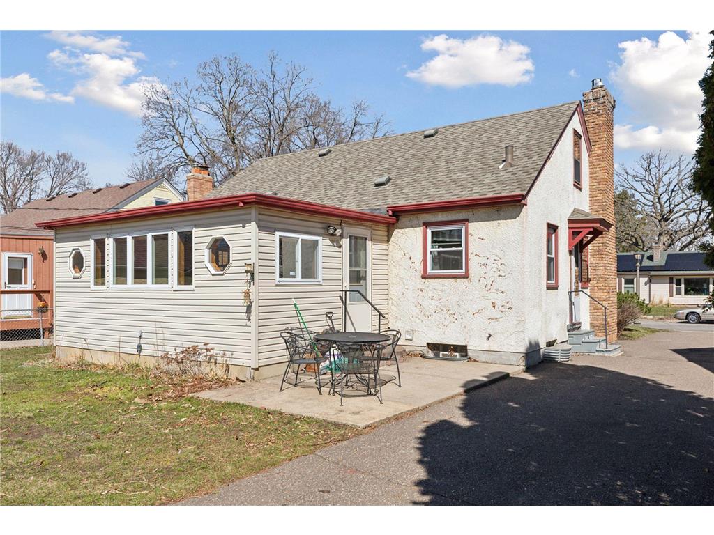 922 Nebraska Avenue W, Saint Paul, MN, 55117 MLS 6497050 Edina Realty