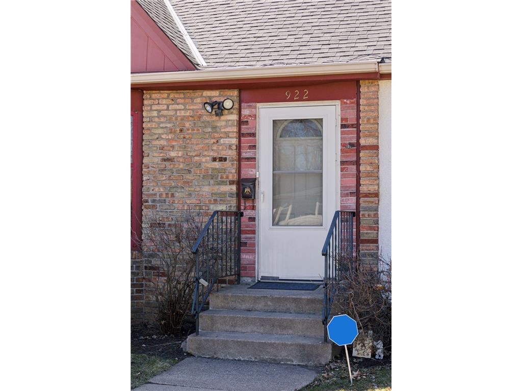 922 Nebraska Avenue W, Saint Paul, MN, 55117 MLS 6497050 Edina Realty