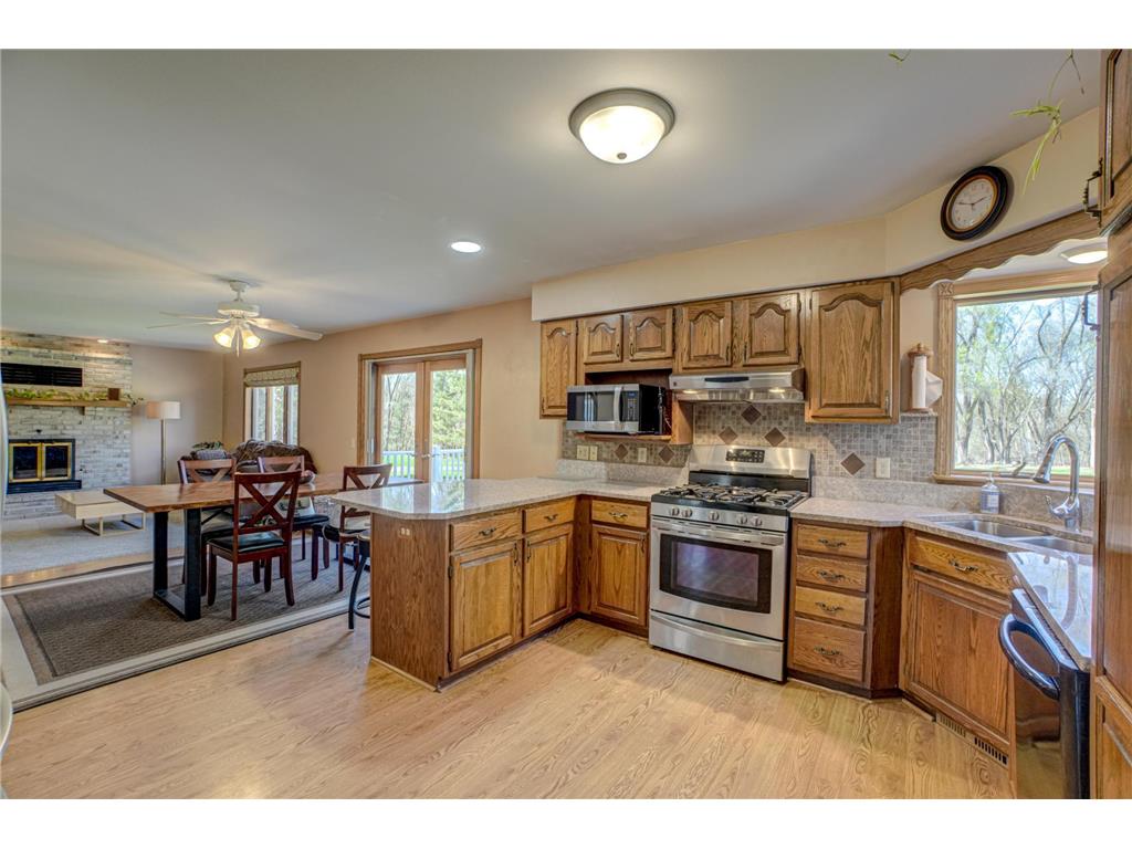 922 Ridge Pass Hudson WI 54016 7059471 image17