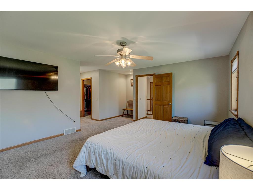 922 Ridge Pass Hudson WI 54016 7059471 image23