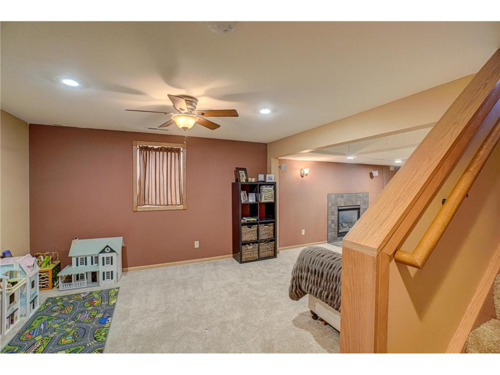 922 Ridge Pass Hudson WI 54016 7059471 image31