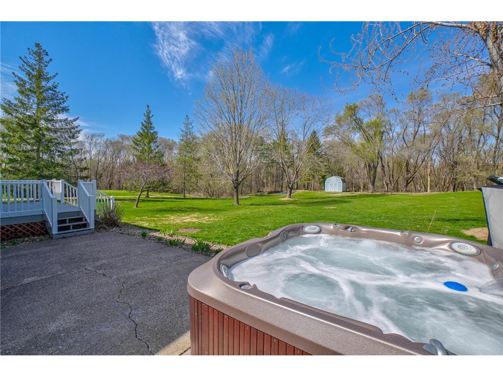 922 Ridge Pass Hudson WI 54016 7059471 image35
