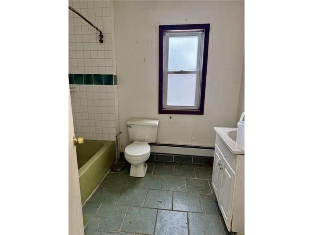 922 S 5th Avenue Virginia MN 55792 7010323 image6