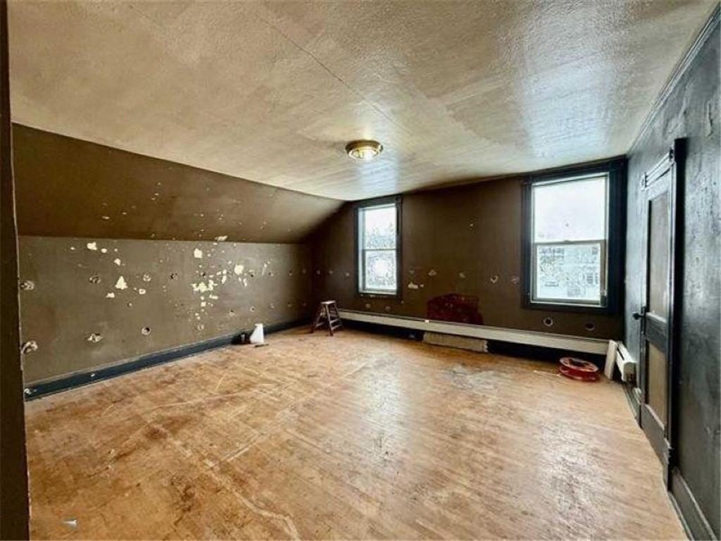 922 S 5th Avenue Virginia MN 55792 7010323 image9