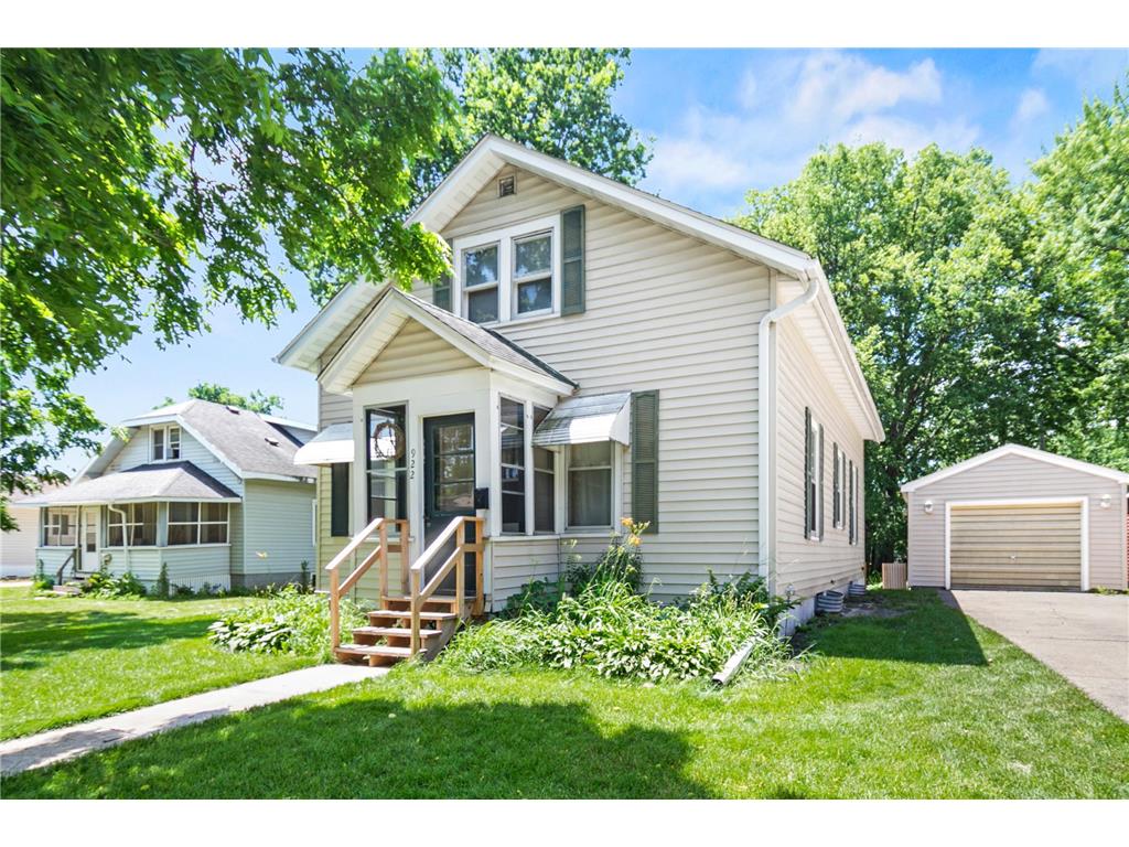 922 S Elm Avenue Owatonna MN 55060 6559610 image1
