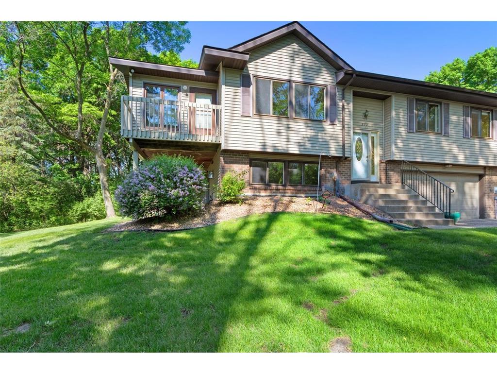 922 Sherwood Road Shoreview MN 55126 6543211 image1