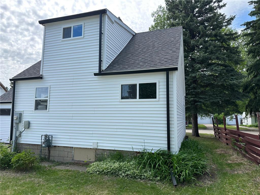 922 Tindolph Avenue S Thief River Falls MN 56701 7086373 image17