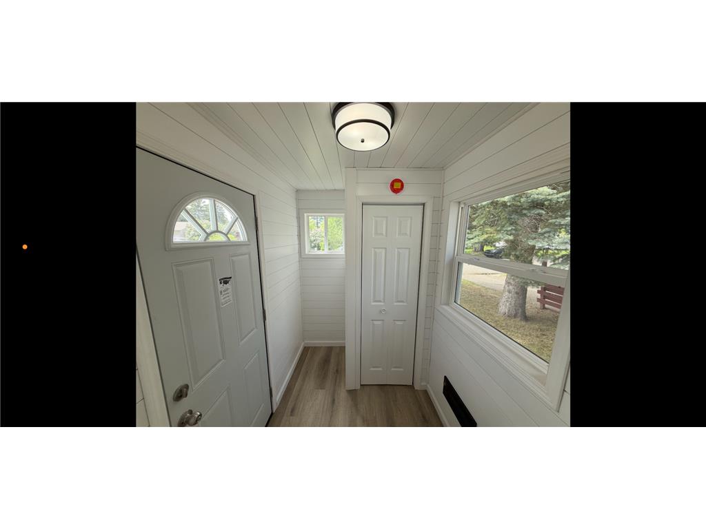 922 Tindolph Avenue S Thief River Falls MN 56701 7086373 image3