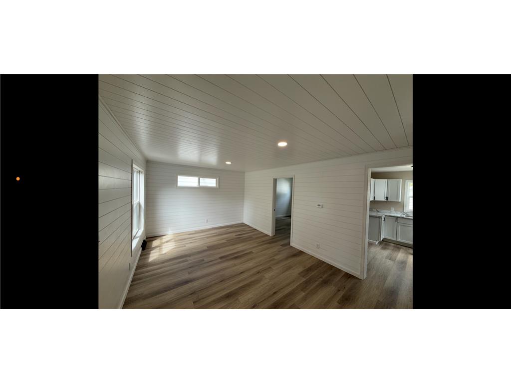922 Tindolph Avenue S Thief River Falls MN 56701 7086373 image5