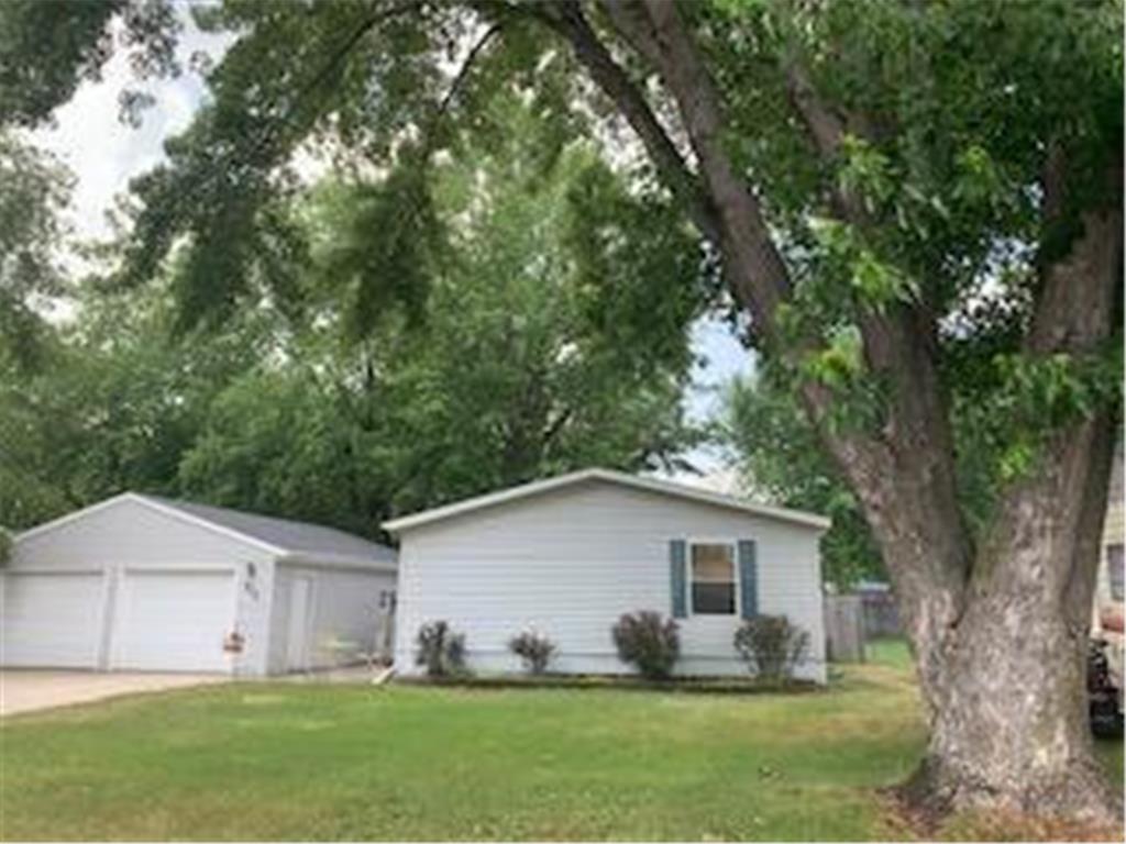 922 W Iowa Street Lake City MN 55041 6390682 image1