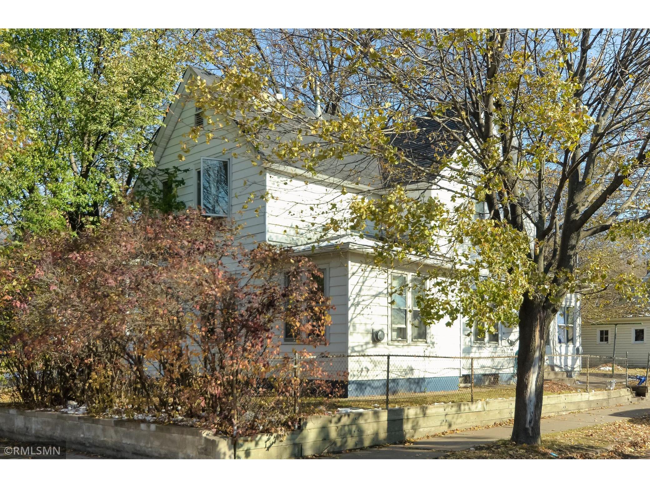 922 Woodbridge Street, Saint Paul, MN 55117 MLS 5679626 Edina Realty