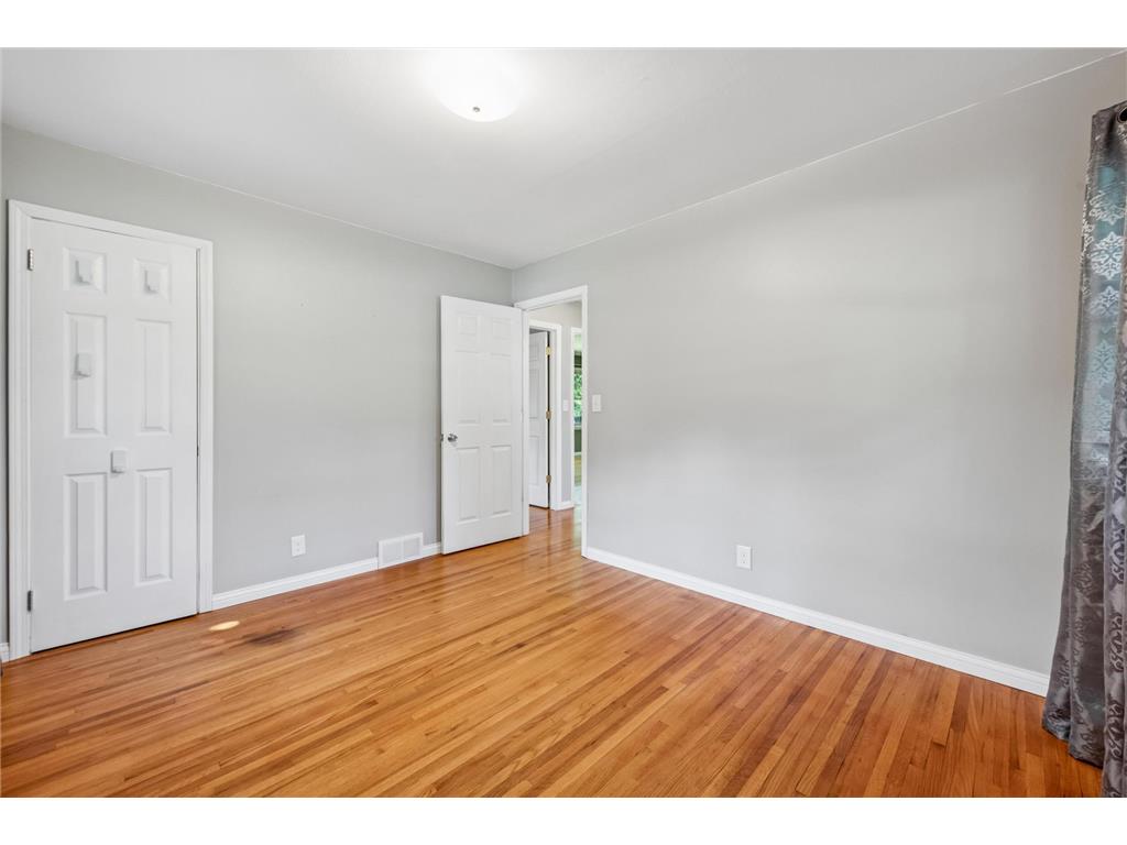 9222 W 22nd Lane Saint Louis Park MN 55426 7098616 image22
