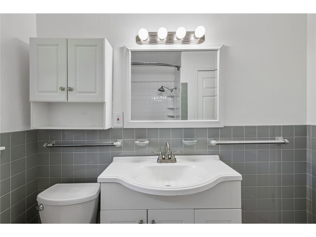 9222 W 22nd Lane Saint Louis Park MN 55426 7098616 image24