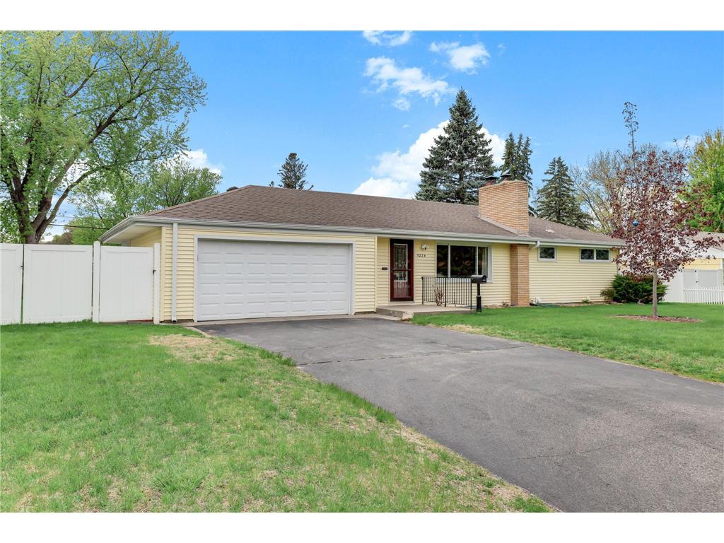 9224 15th Avenue S Bloomington MN 55425 7048118 image1