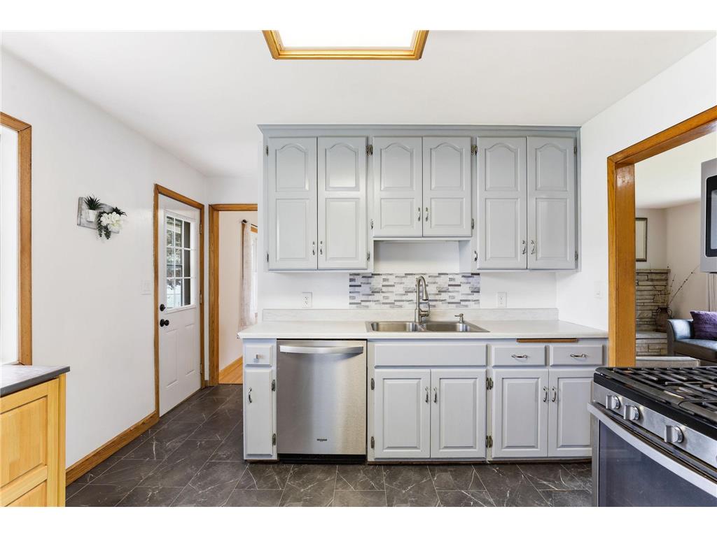 9224 15th Avenue S Bloomington MN 55425 7048118 image10