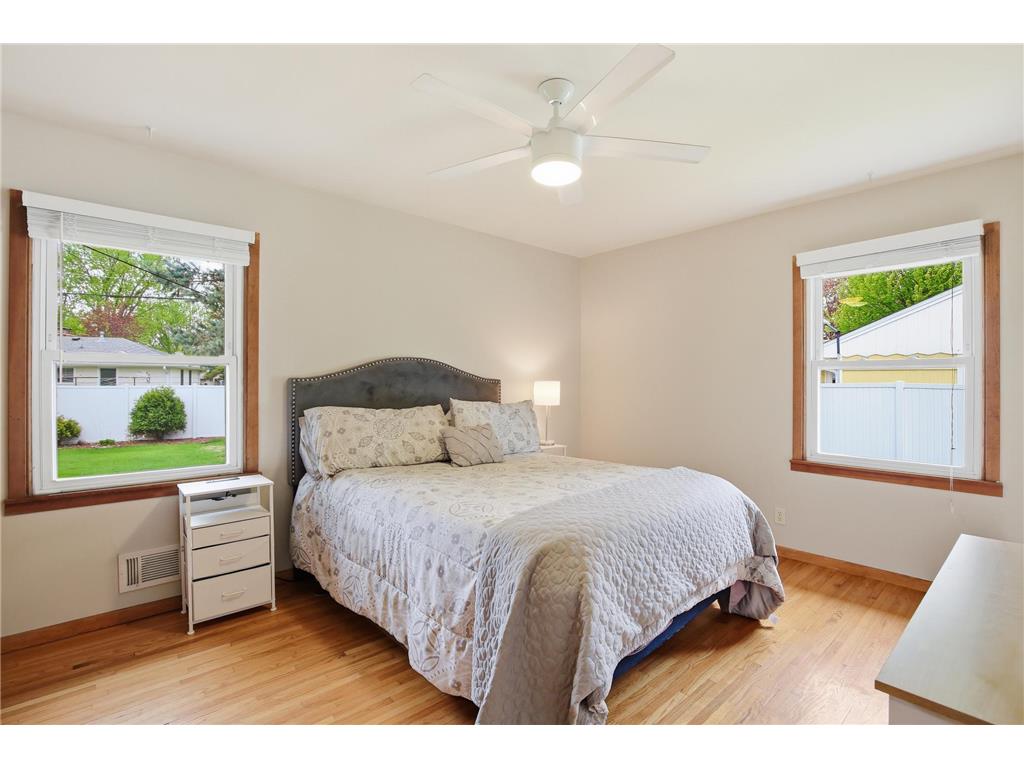 9224 15th Avenue S Bloomington MN 55425 7048118 image13