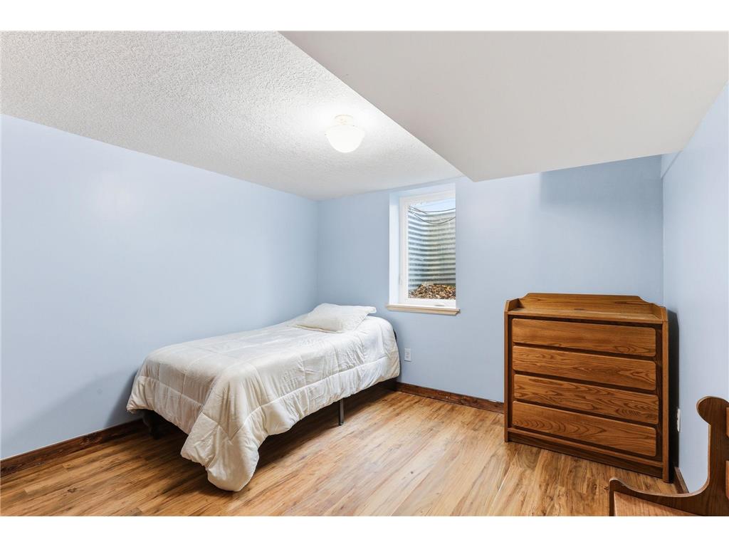 9224 15th Avenue S Bloomington MN 55425 7048118 image22