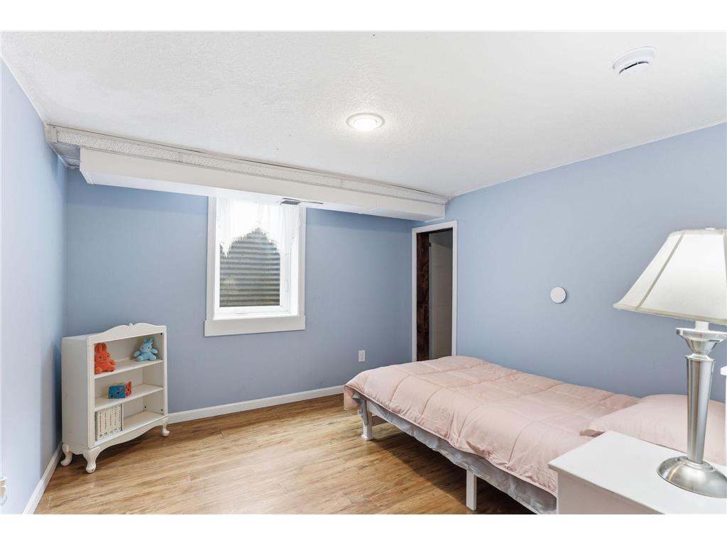 9224 15th Avenue S Bloomington MN 55425 7048118 image24
