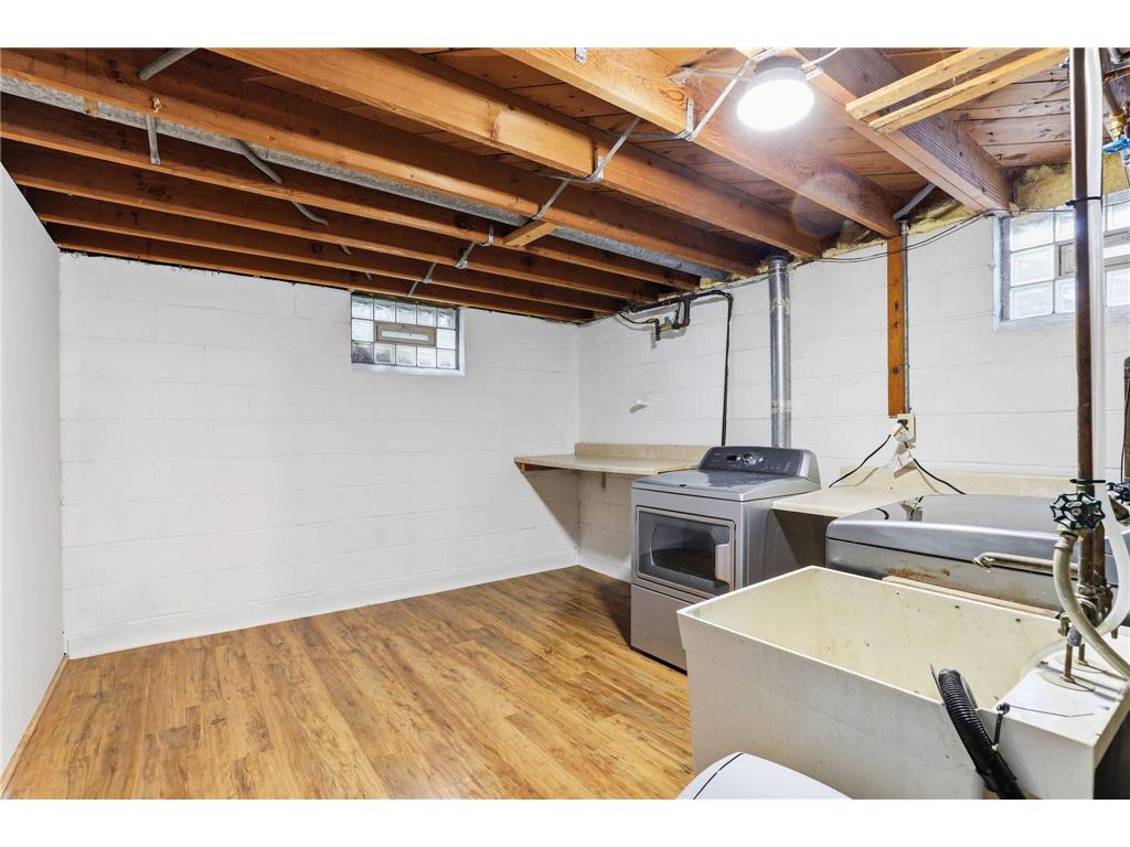 9224 15th Avenue S Bloomington MN 55425 7048118 image27
