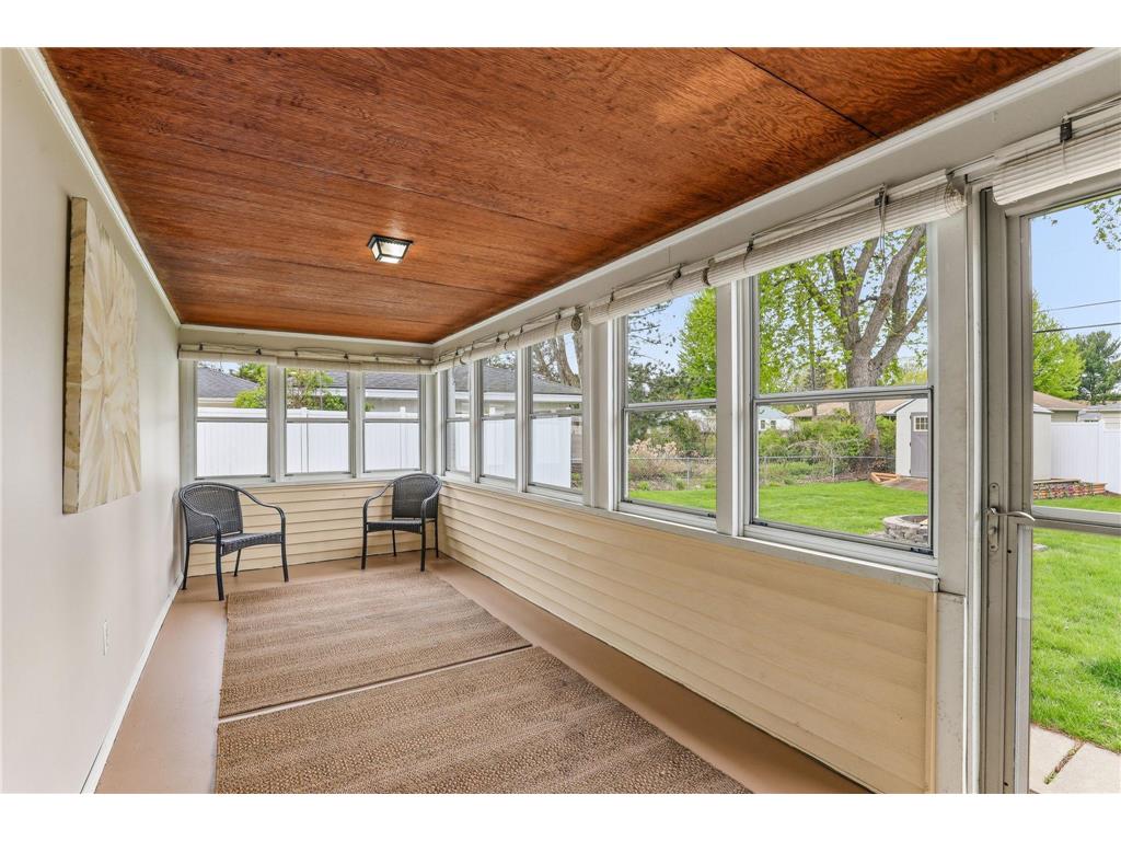 9224 15th Avenue S Bloomington MN 55425 7048118 image29