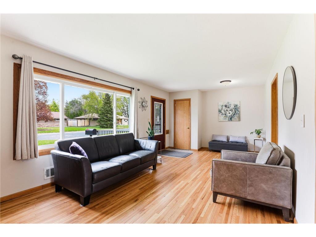 9224 15th Avenue S Bloomington MN 55425 7048118 image6