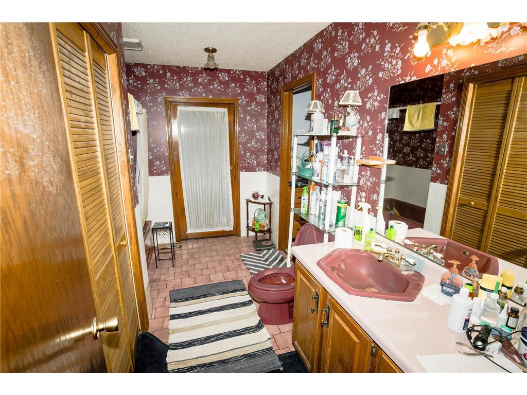 9225 Lake Boulevard Chisago City MN 55013 - Green 6812816 image18