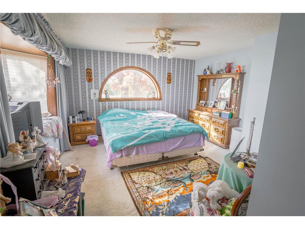 9225 Lake Boulevard Chisago City MN 55013 - Green 6812816 image21