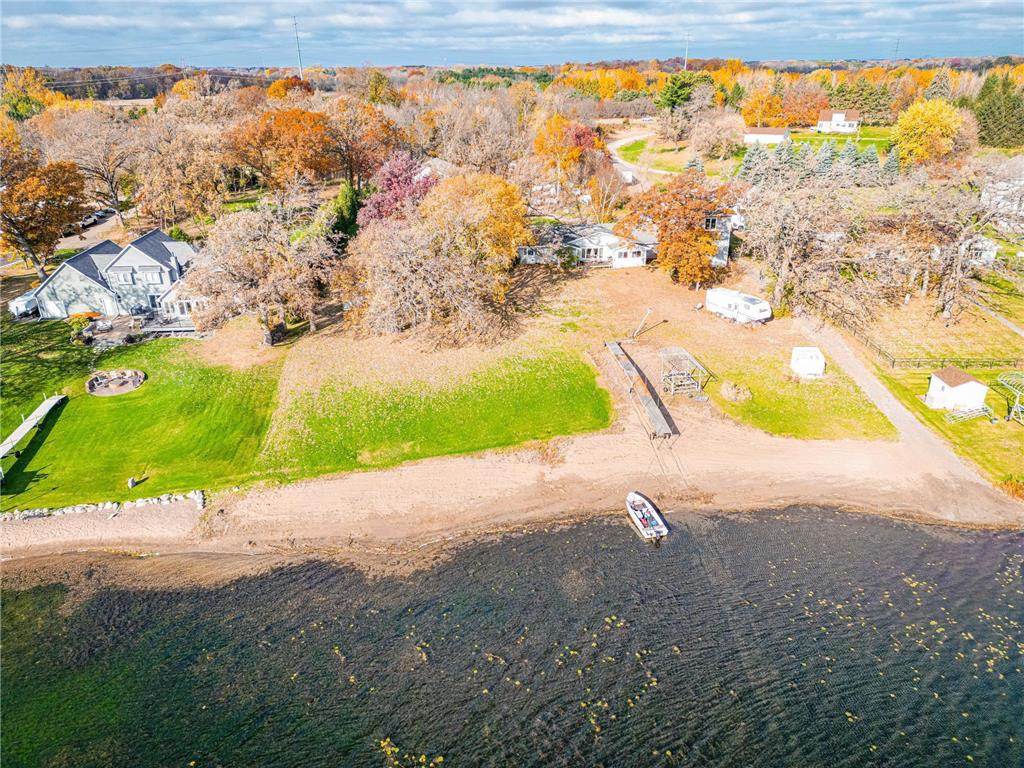 9225 Lake Boulevard Chisago City MN 55013 - Green 6812816 image6