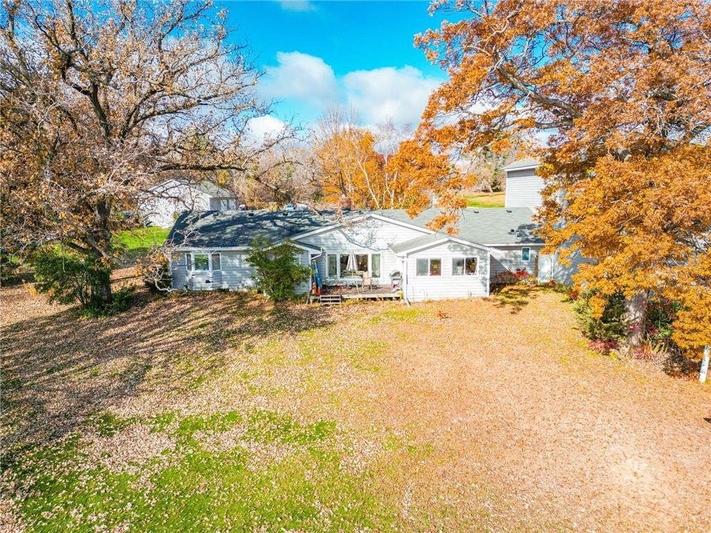 9225 Lake Boulevard Chisago City MN 55013 - Green 6812816 image9