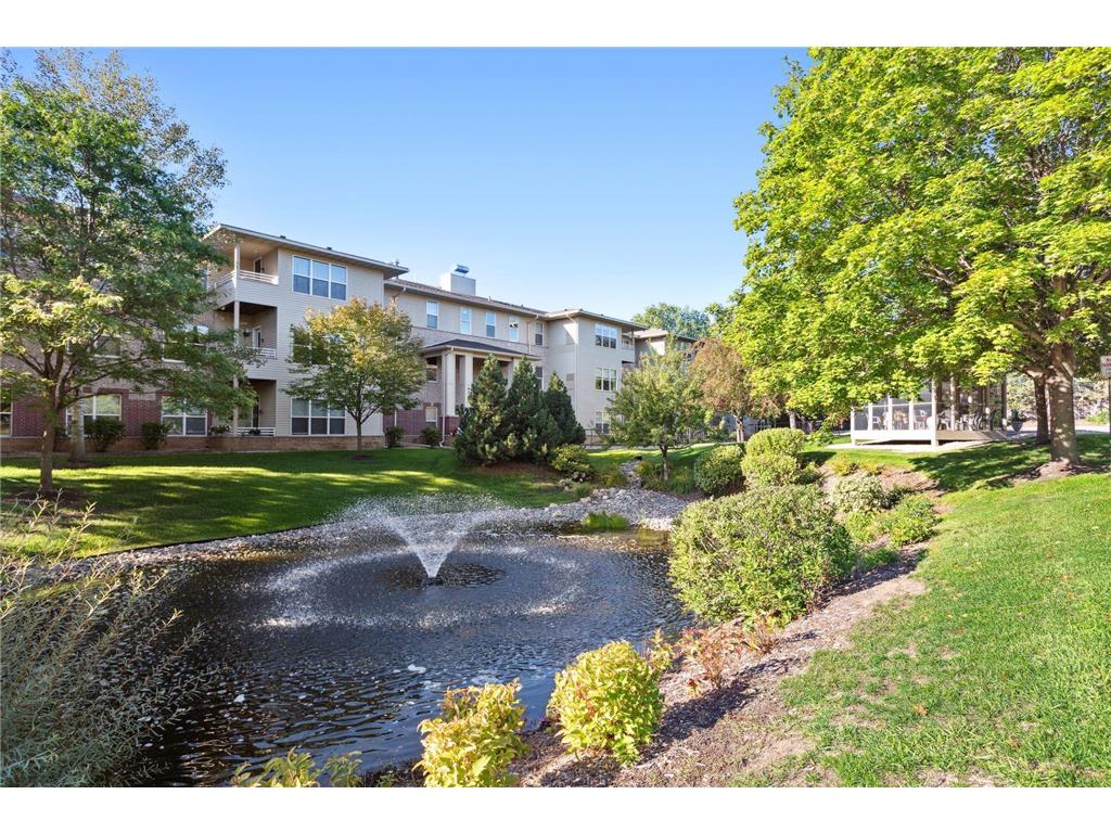 9225 Medicine Lake Road #104B Golden Valley MN 55427 6436677 image1