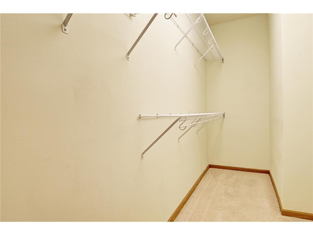 9225 Medicine Lake Road #105B Golden Valley MN 55427 7031756 image8