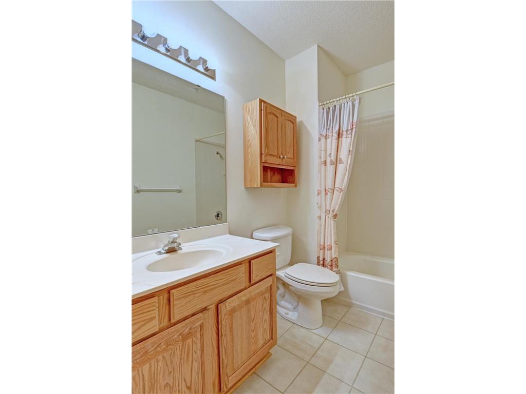 9225 Medicine Lake Road #105B Golden Valley MN 55427 7031756 image9