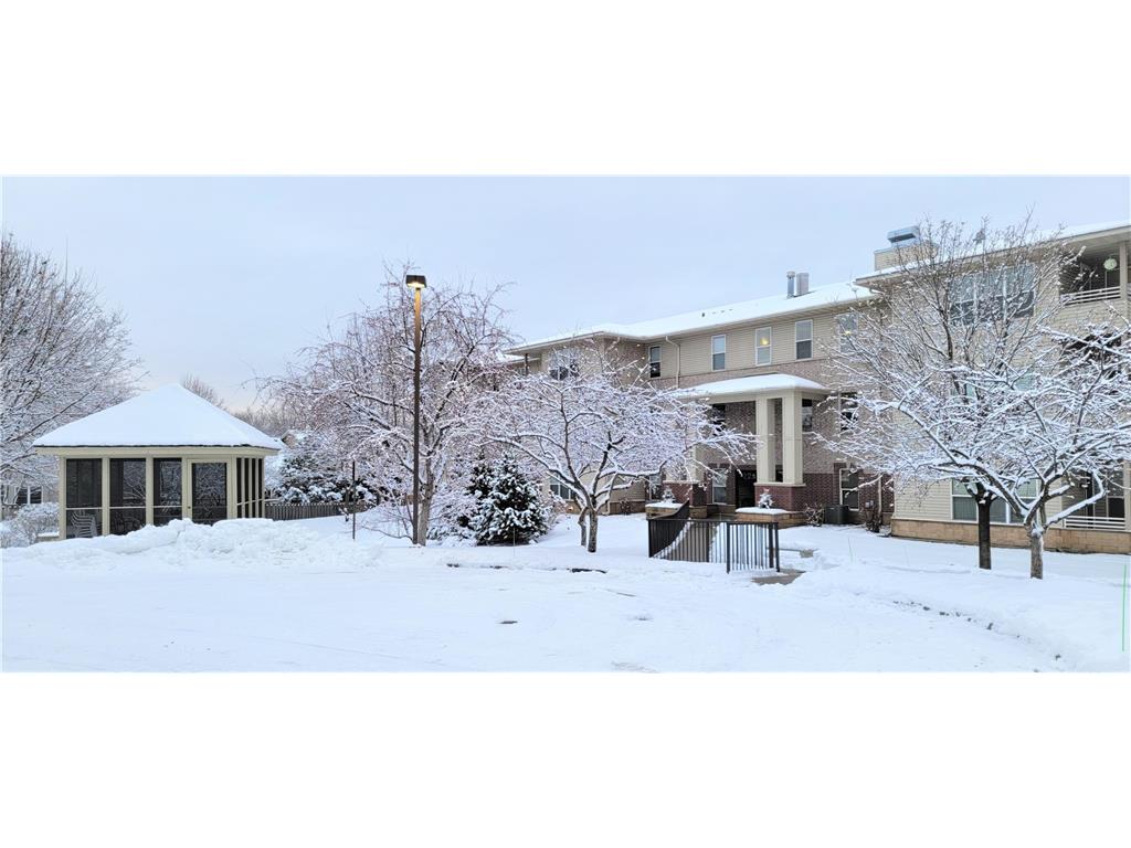 9225 Medicine Lake Road #201B Golden Valley MN 55427 6316410 image1