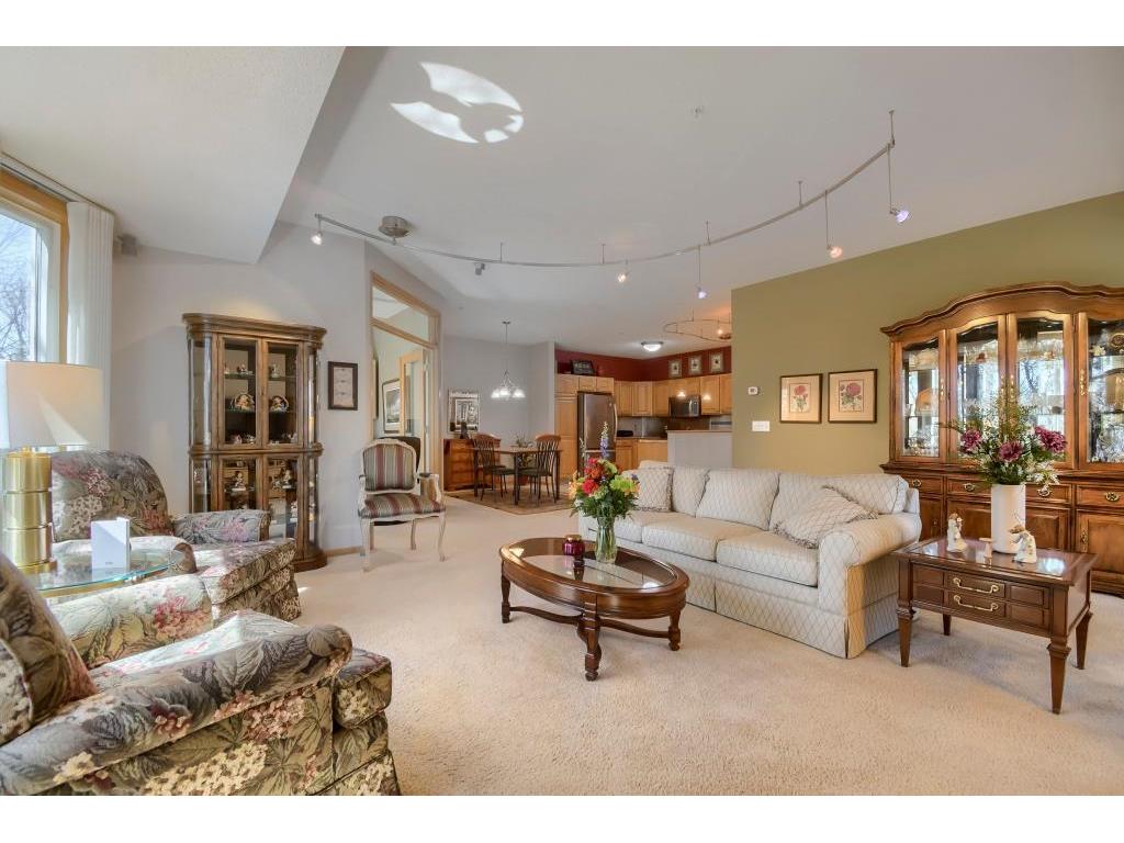 9225 Medicine Lake Road #212B Golden Valley MN 55427 7052910 image14