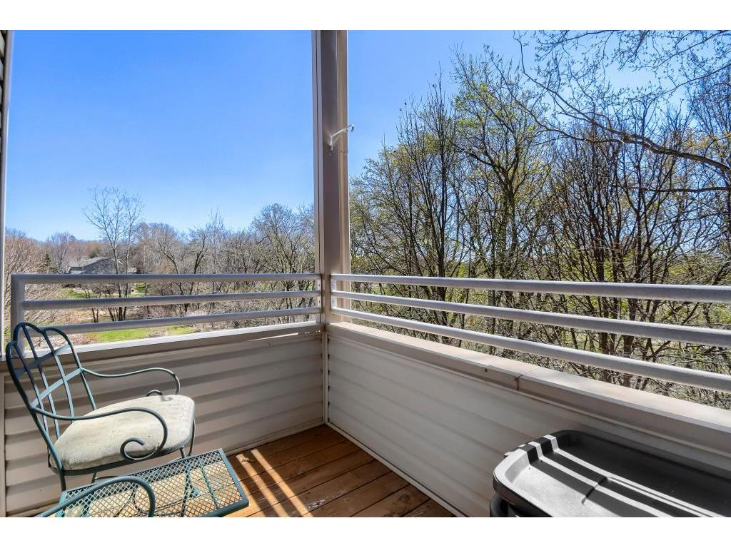 9225 Medicine Lake Road #212B Golden Valley MN 55427 7052910 image18
