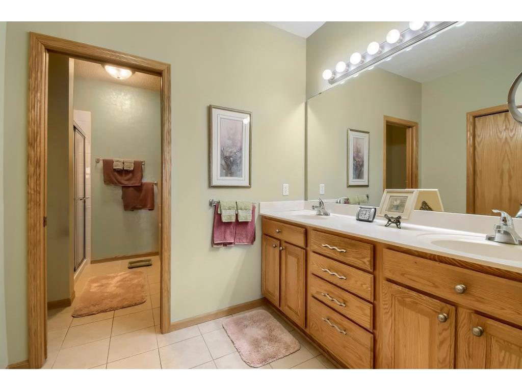 9225 Medicine Lake Road #212B Golden Valley MN 55427 7052910 image21
