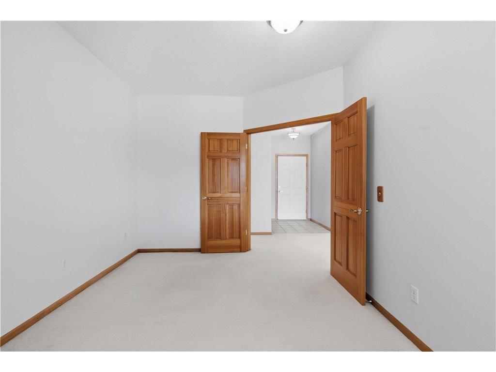 9225 Medicine Lake Road #309B Golden Valley MN 55427 7024997 image11