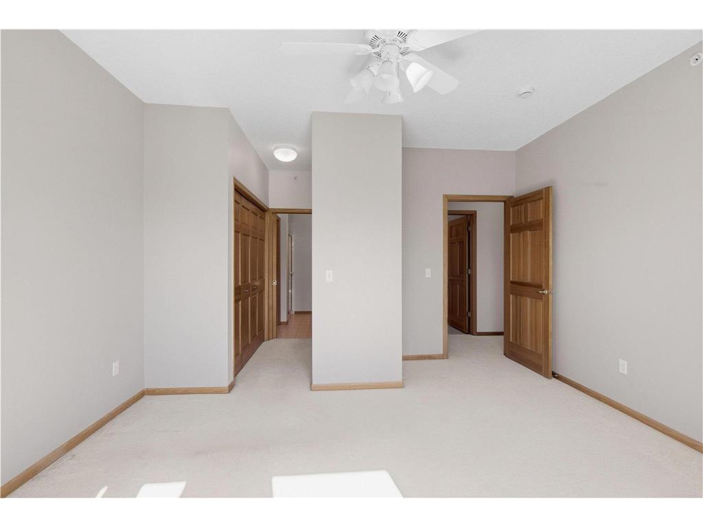 9225 Medicine Lake Road #309B Golden Valley MN 55427 7024997 image18