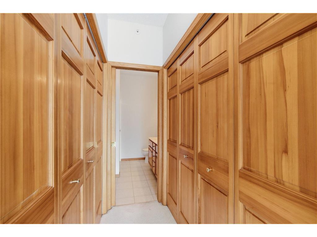 9225 Medicine Lake Road #309B Golden Valley MN 55427 7024997 image20