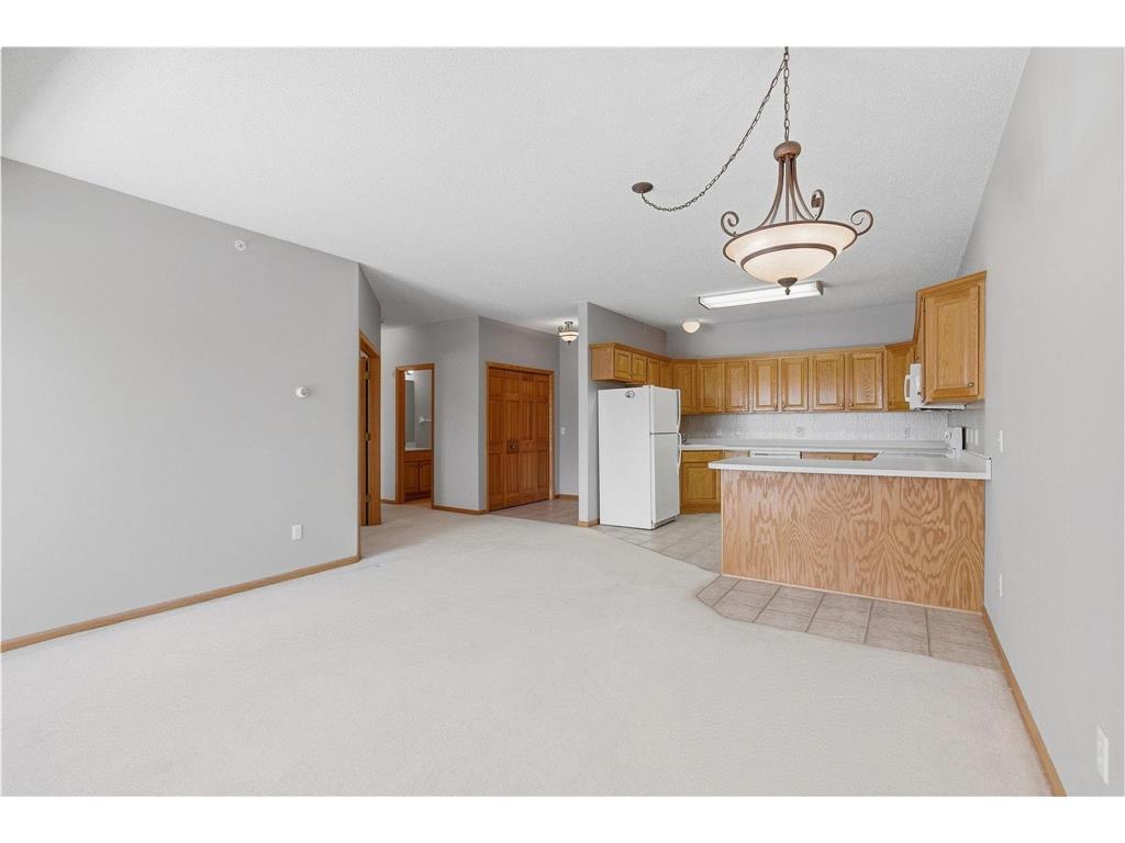 9225 Medicine Lake Road #309B Golden Valley MN 55427 7024997 image3