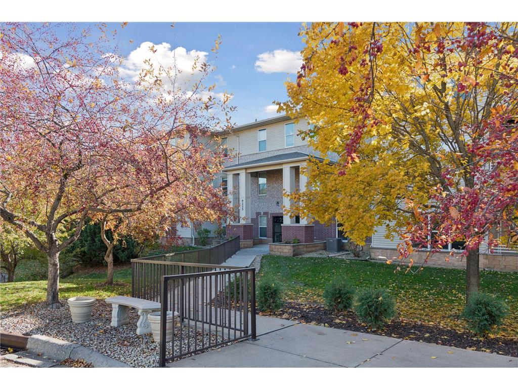 9225 Medicine Lake Road #311B Golden Valley MN 55427 6812920 image1
