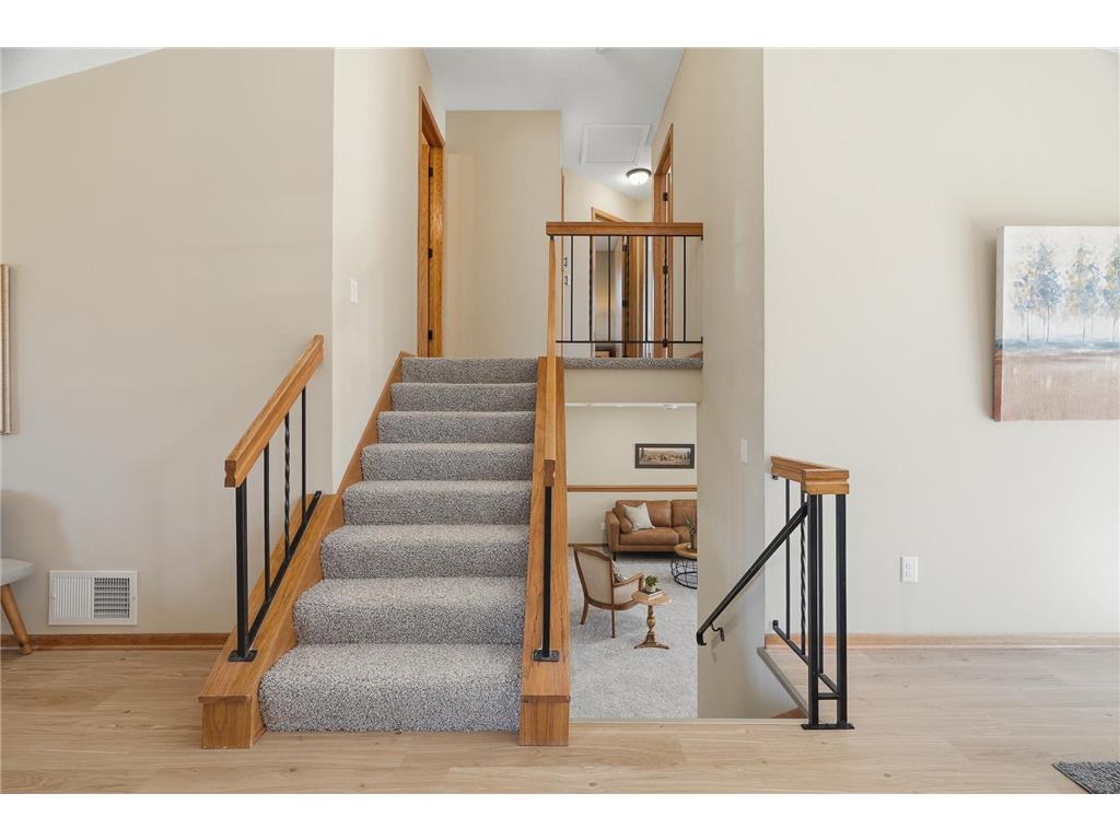 9227 79th Street S Cottage Grove MN 55016 7044142 image23