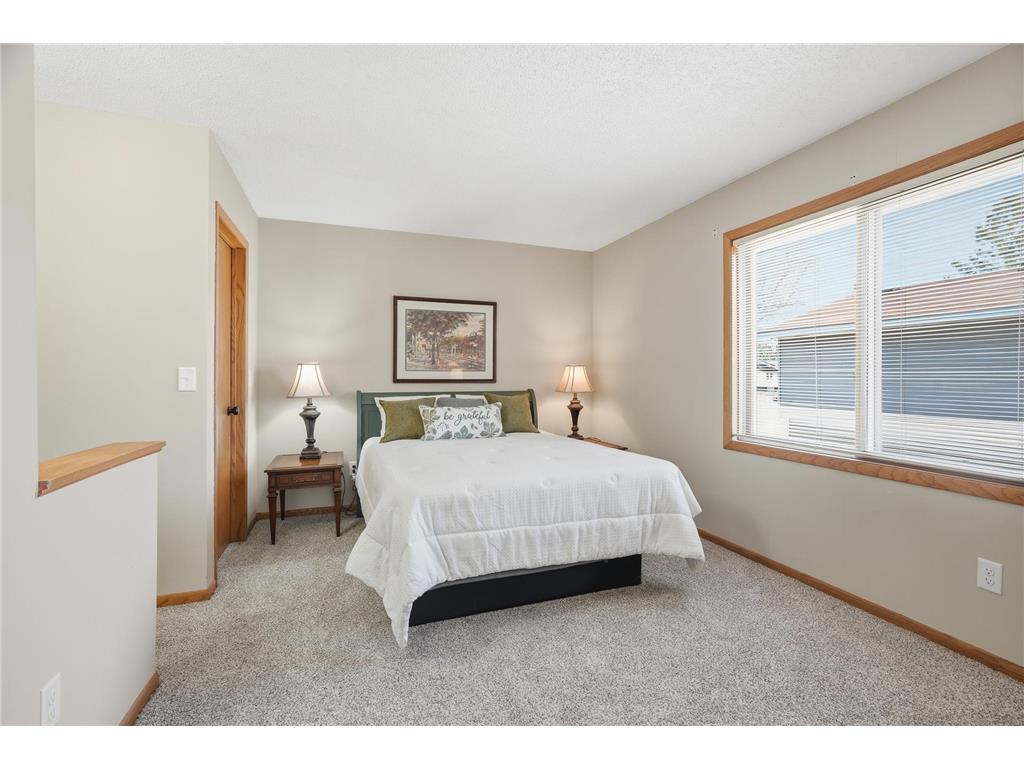9227 79th Street S Cottage Grove MN 55016 7044142 image24